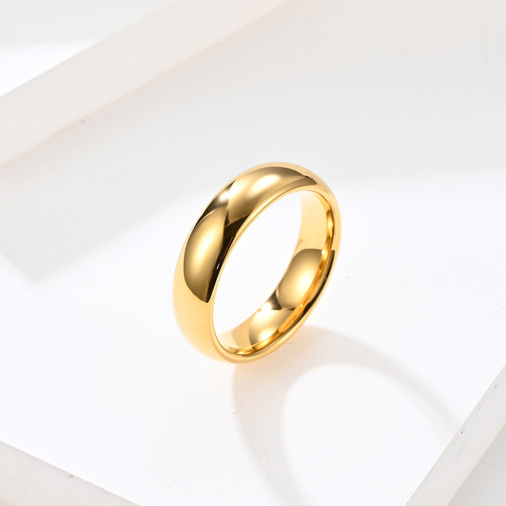 ANILLO DE TUNGSTENO CHAPADO EN ORO DE 18K