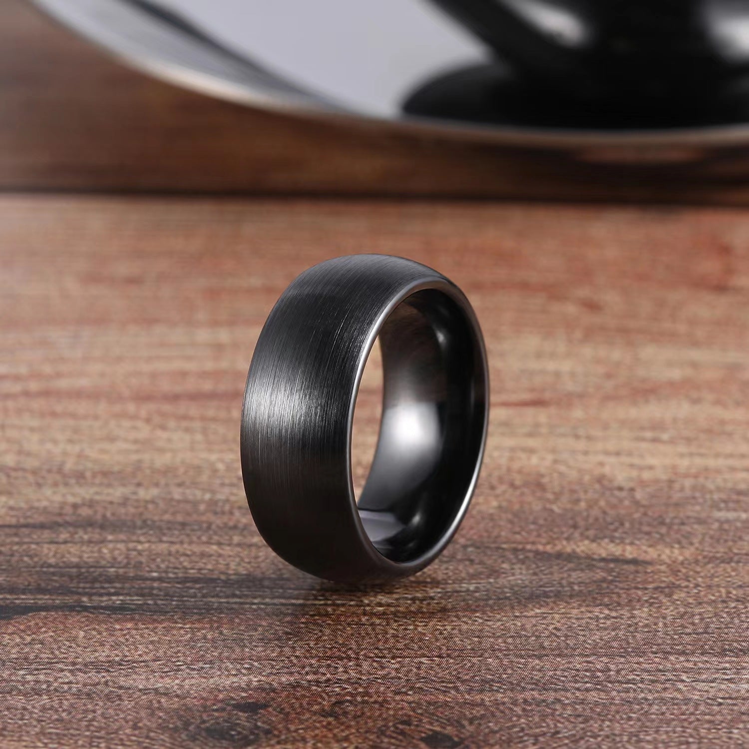 ANILLO DE TUNGSTENO ESTILO DOMINADO 4/6/8MM