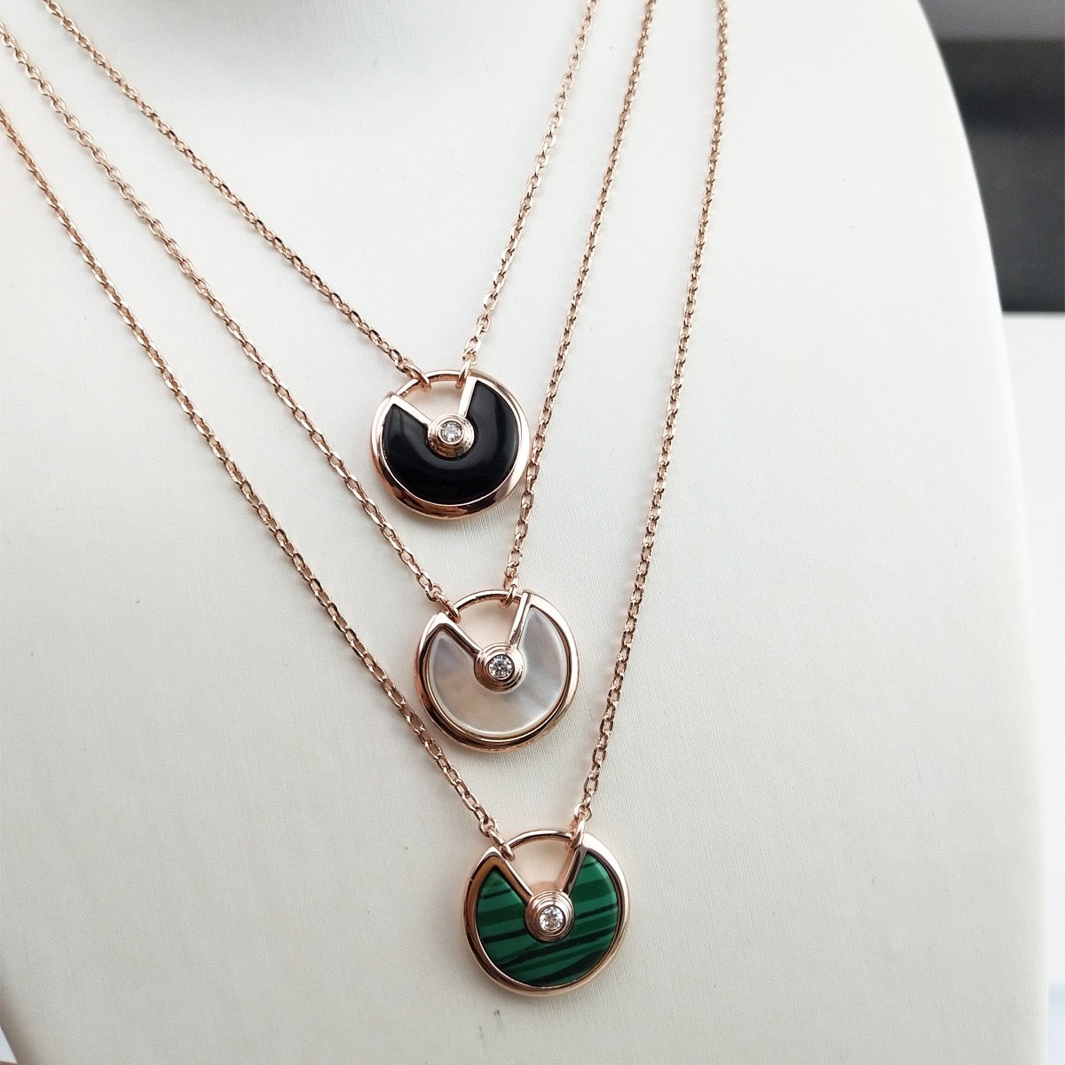 Exquisite 18K Gold-Plated Amulet Charm Pendant Necklace for Women