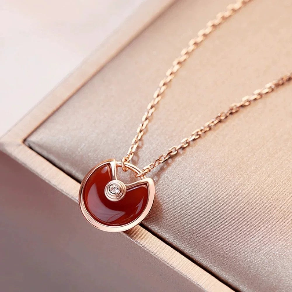 Exquisite 18K Gold-Plated Amulet Charm Pendant Necklace for Women