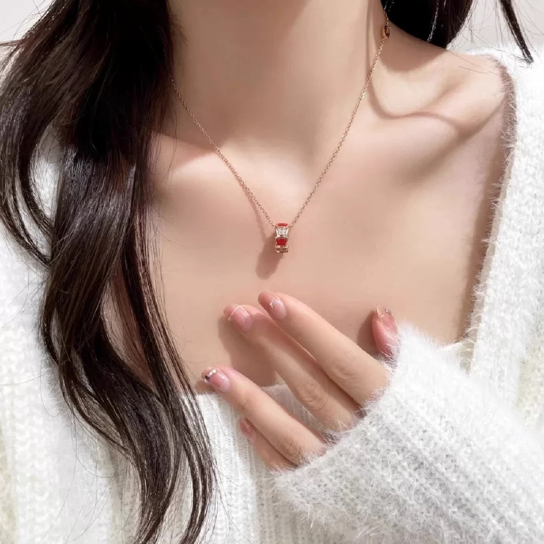 Classic Design SnakeBone Necklace
